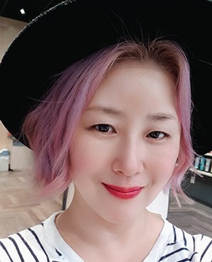 Shanel Park Cherry bomb Hair